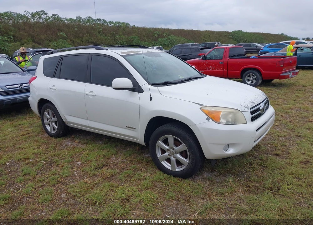 2007 TOYOTA RAV4 LIMITED VIN: JTMBD31V375067200