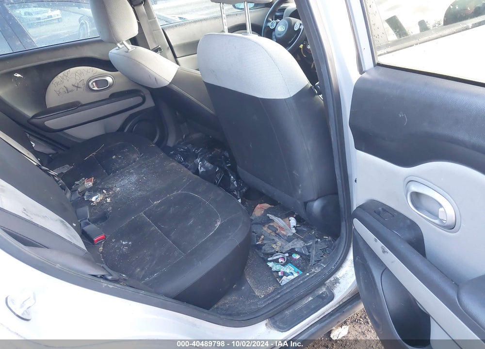 2015 KIA SOUL VIN: KNDJN2A20F7805465