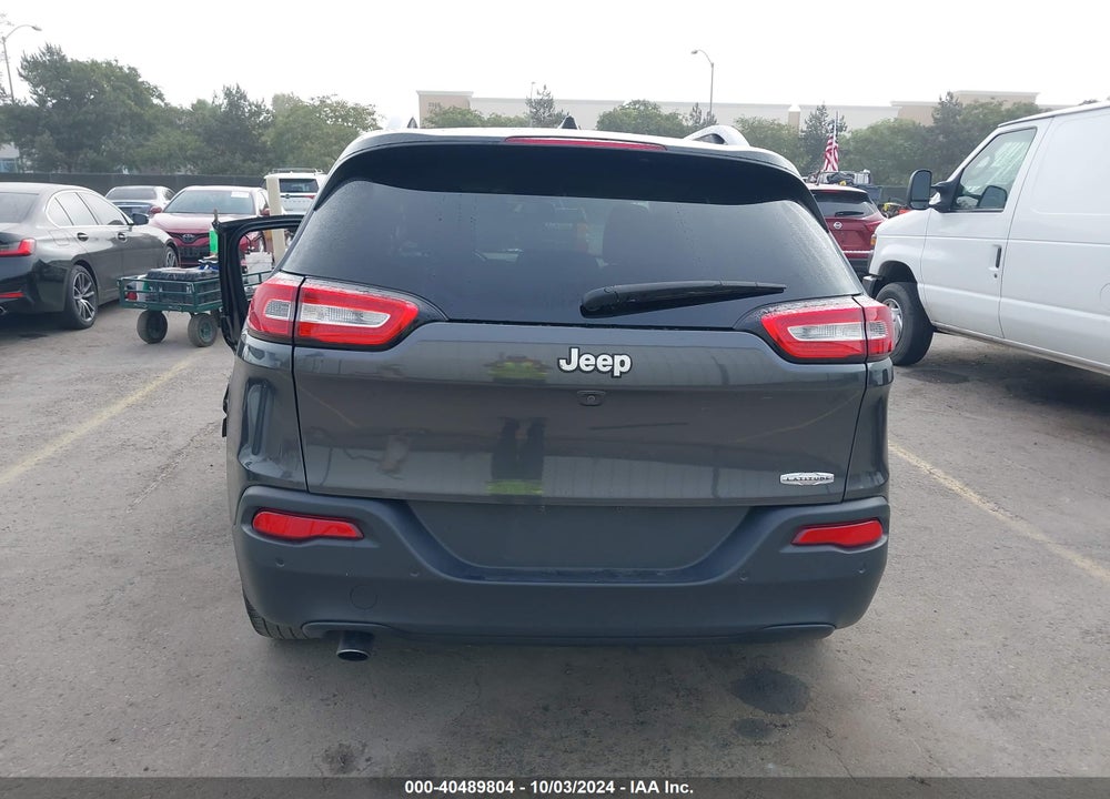 2017 JEEP CHEROKEE LATITUDE FWD VIN: 1C4PJLCB8HW603989