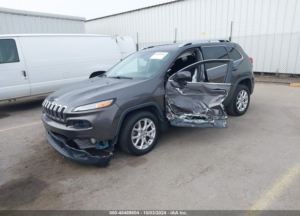 2017 JEEP CHEROKEE LATITUDE FWD VIN: 1C4PJLCB8HW603989