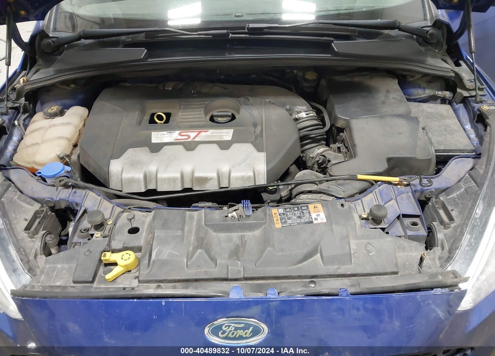 2015 FORD FOCUS ST VIN: 1FADP3L98FL321600