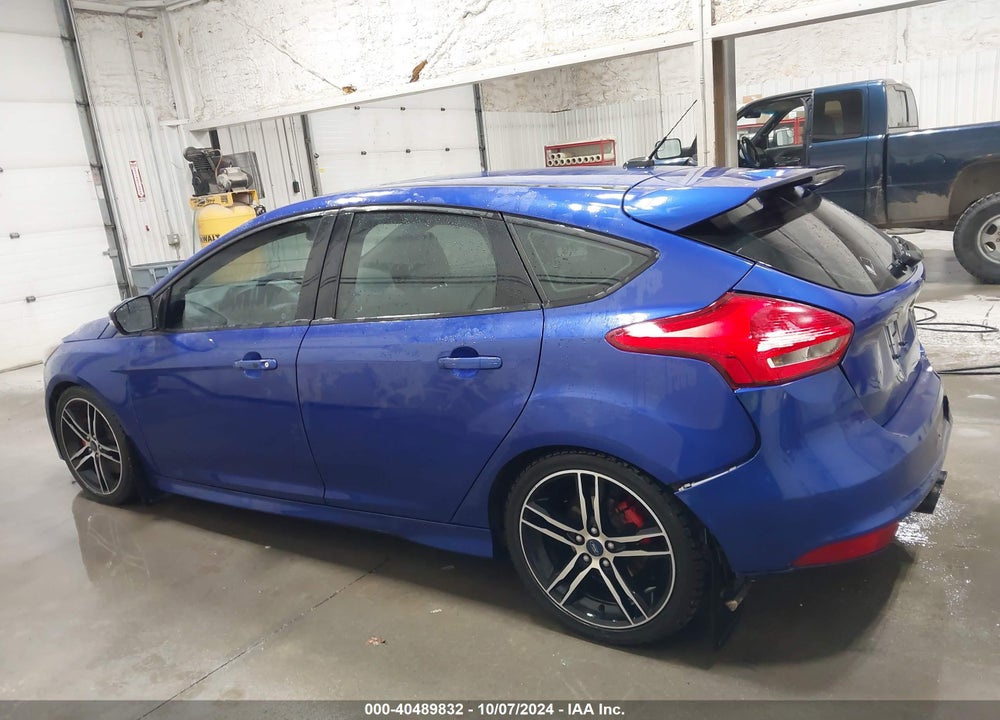 2015 FORD FOCUS ST VIN: 1FADP3L98FL321600