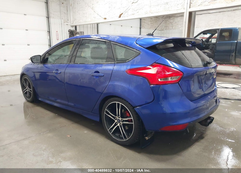 2015 FORD FOCUS ST VIN: 1FADP3L98FL321600