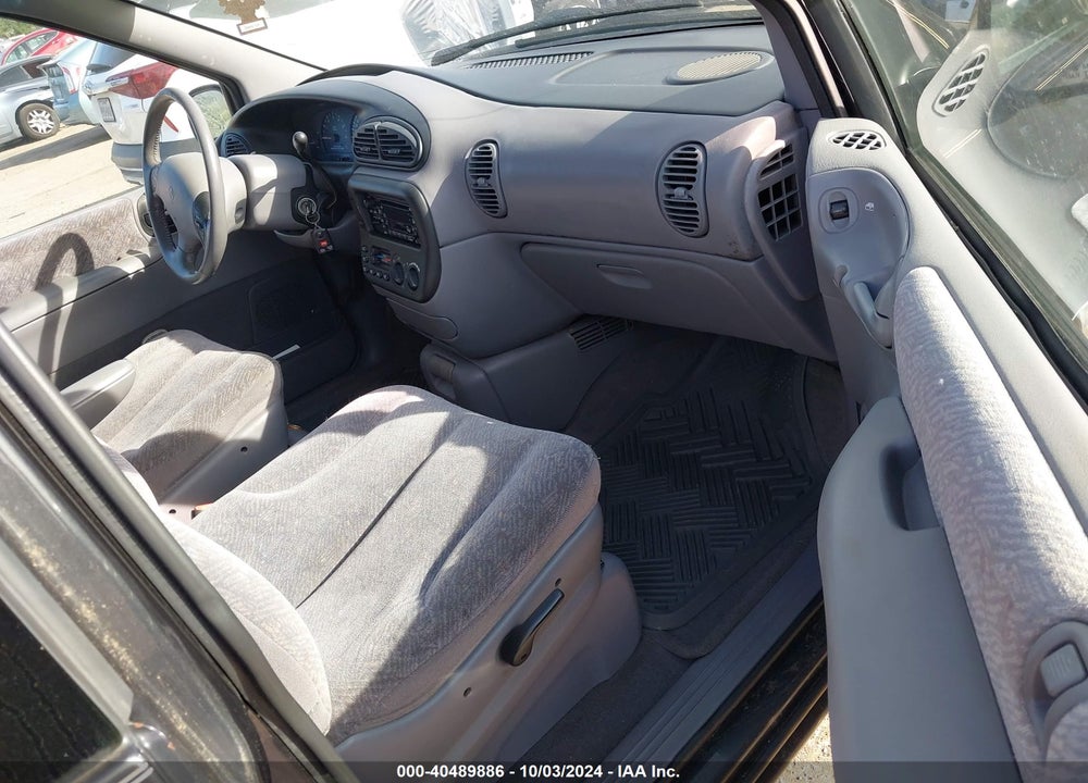 1998 DODGE GRAND CARAVAN ES/LE VIN: 1B4GP54L2WB650924