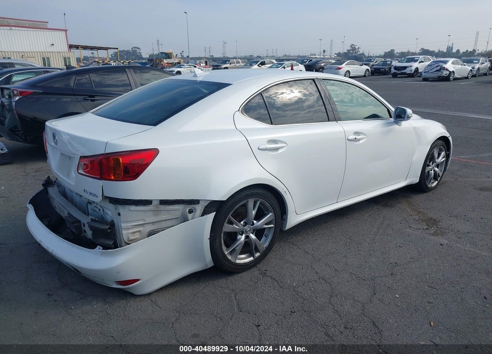 2010 LEXUS IS 350 VIN: JTHBE5C26A5024732