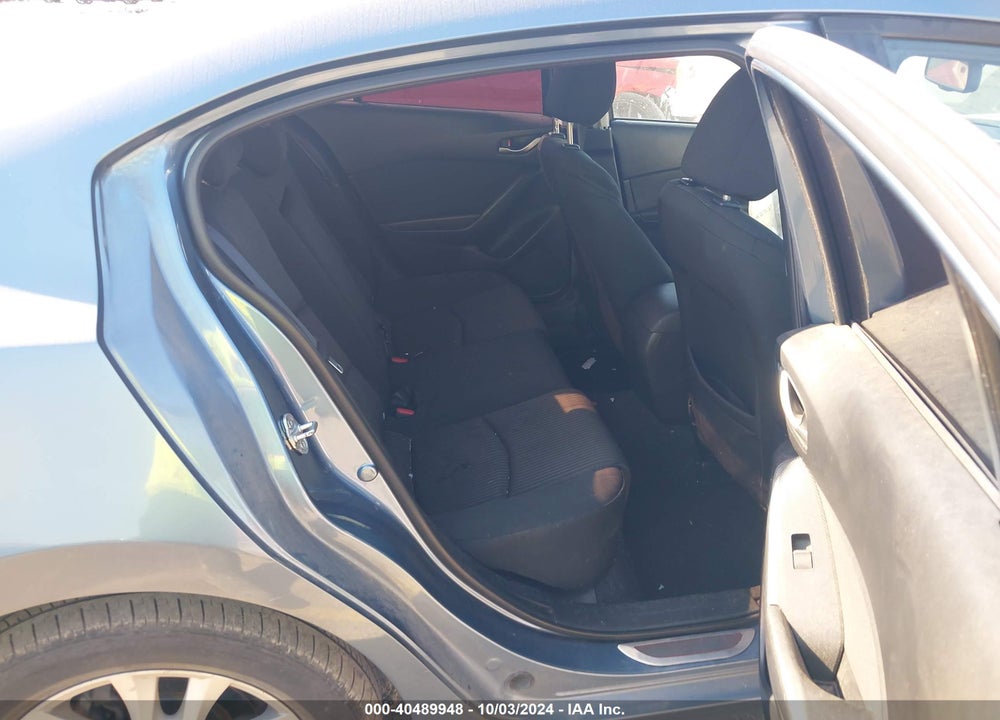 2014 MAZDA 3 VIN: JM1BM1V70E1110007