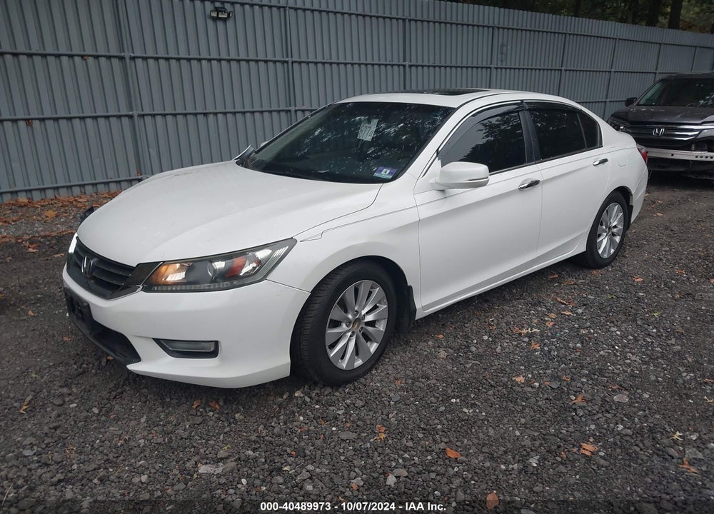 2013 HONDA ACCORD EX-L VIN: 1HGCR2F81DA135470