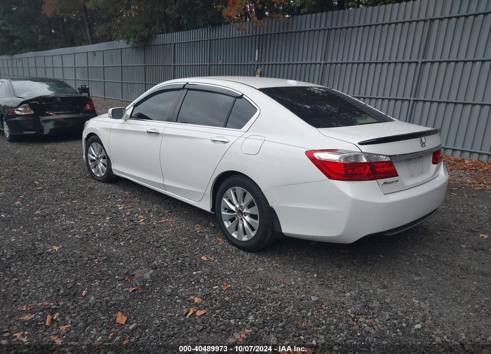 2013 HONDA ACCORD EX-L VIN: 1HGCR2F81DA135470