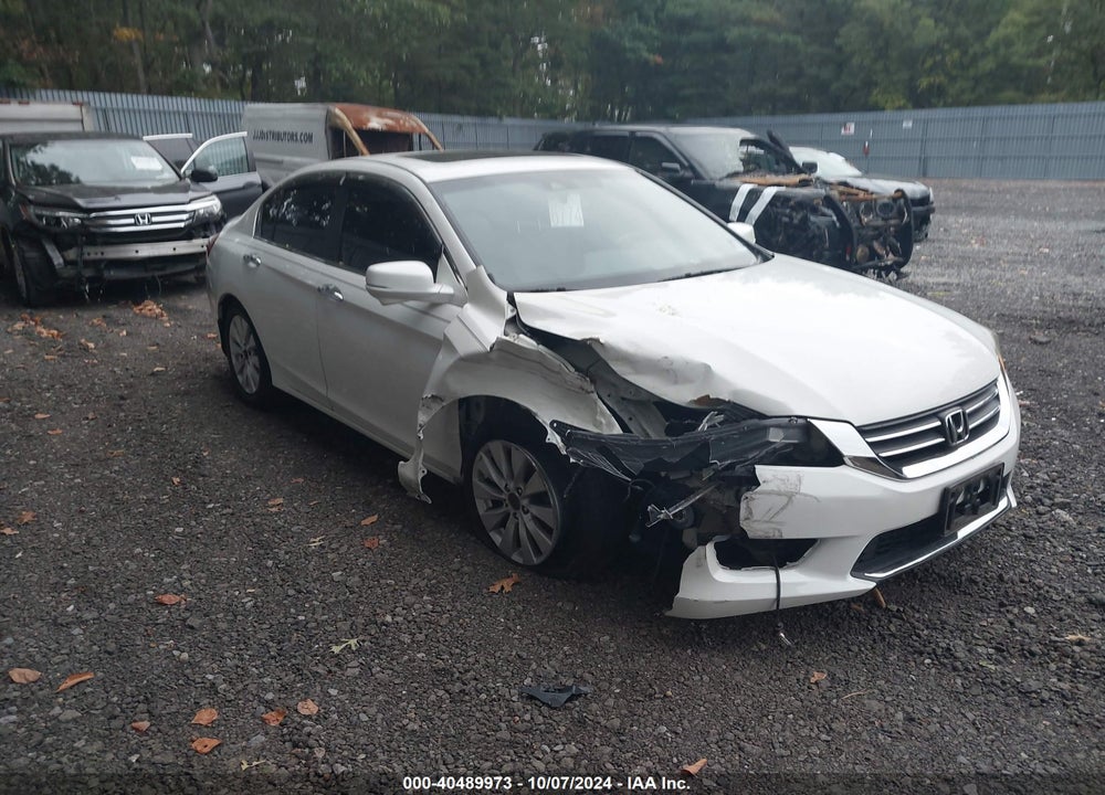 2013 HONDA ACCORD EX-L VIN: 1HGCR2F81DA135470