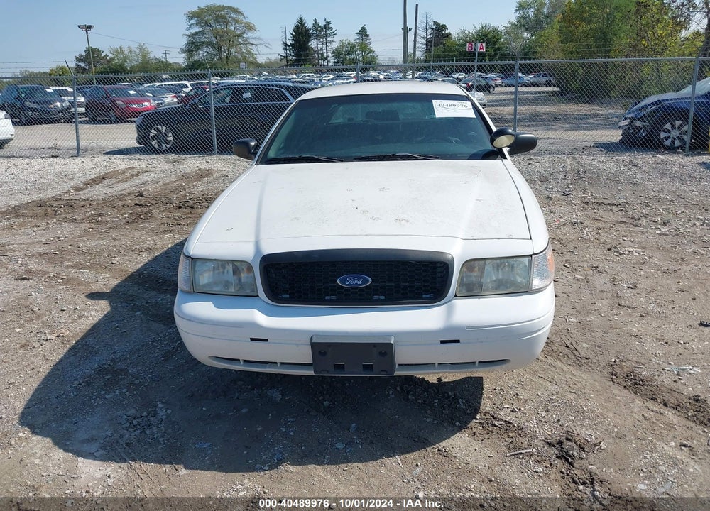 2011 FORD CROWN VICTORIA POLICE INTERCEPTOR VIN: 2FABP7BVXBX124292