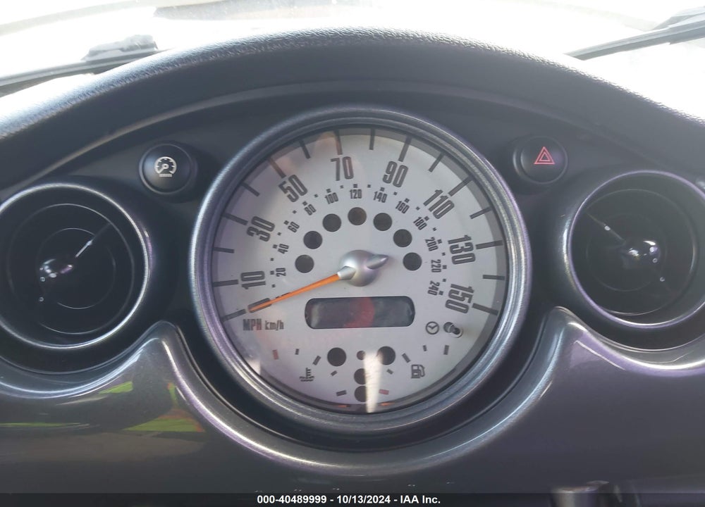 2006 MINI COOPER VIN: WMWRF33586TG14493