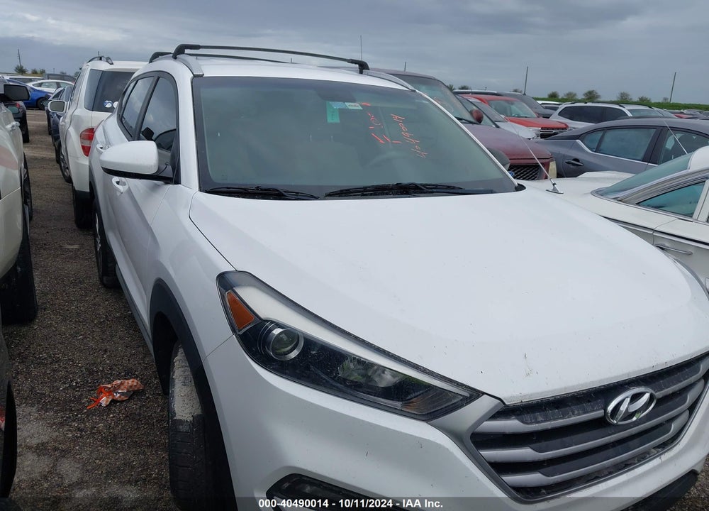 2018 HYUNDAI TUCSON SEL VIN: KM8J33A47JU665966
