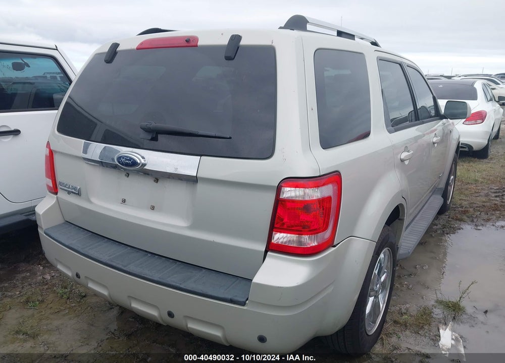 2008 FORD ESCAPE LIMITED VIN: 1FMCU04128KE77304