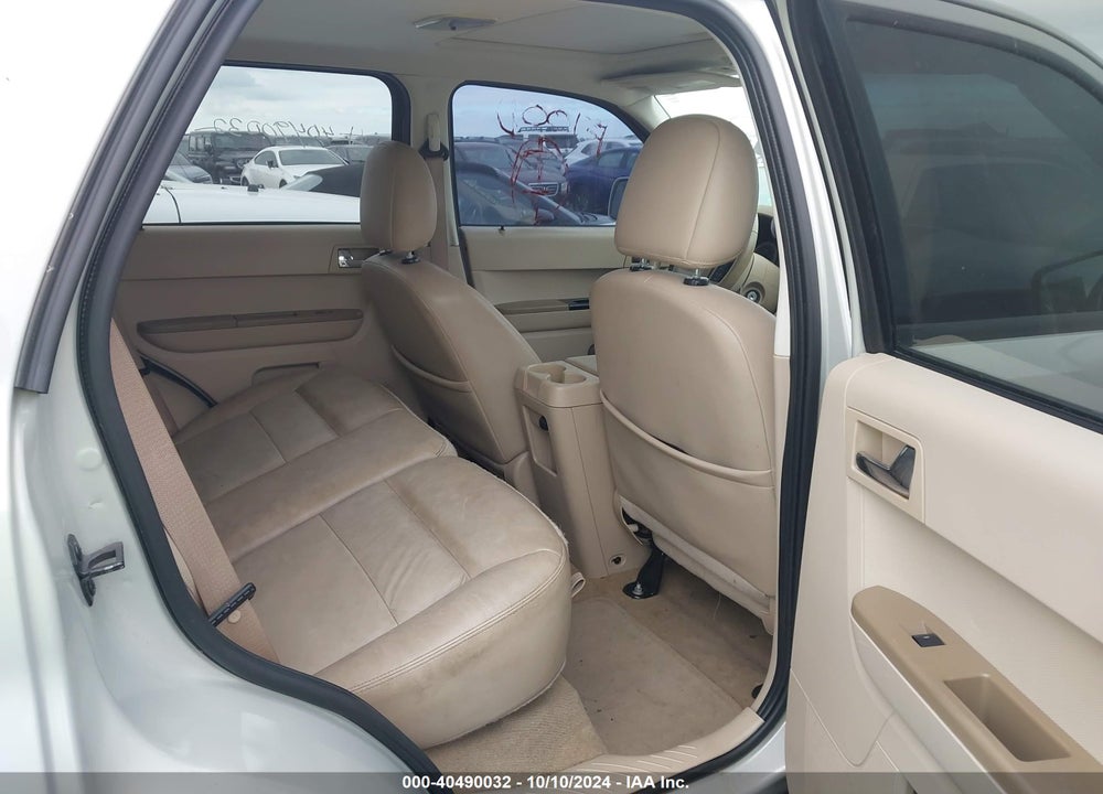 2008 FORD ESCAPE LIMITED VIN: 1FMCU04128KE77304