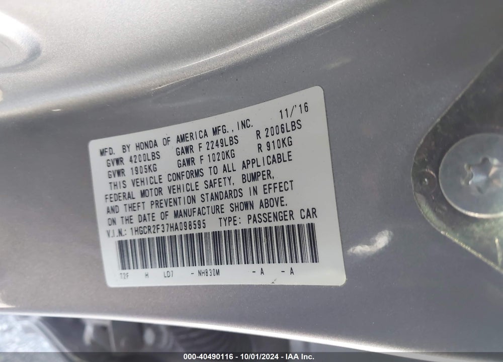 2017 HONDA ACCORD LX VIN: 1HGCR2F37HA098595