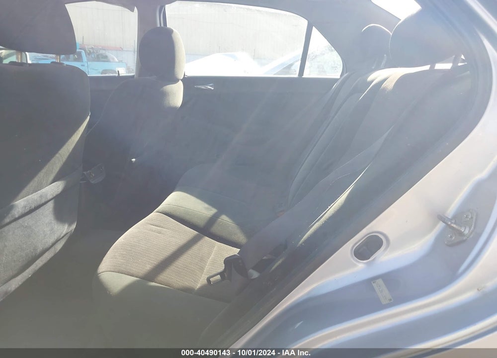 2004 HONDA ACCORD 2.4 LX VIN: 1HGCM56354A169898