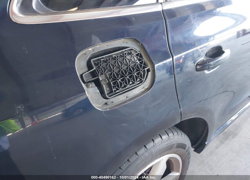 2010 AUDI Q5 3.2 PREMIUM VIN: WA1LKAFP3AA111214