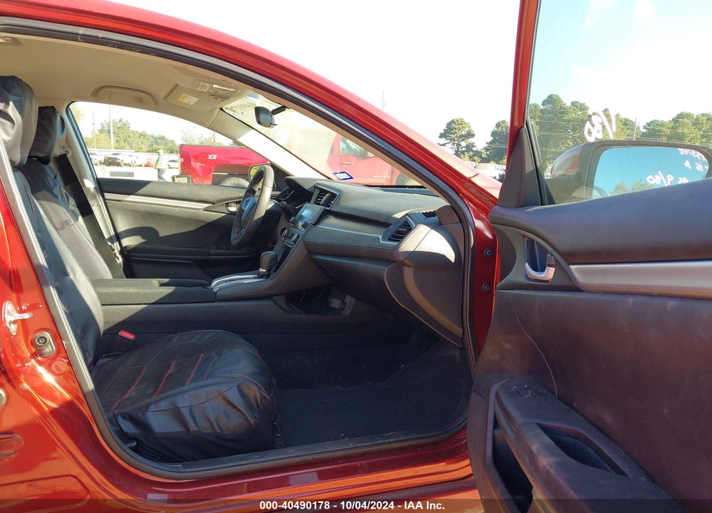 2019 HONDA CIVIC LX VIN: 19XFC2F69KE036692