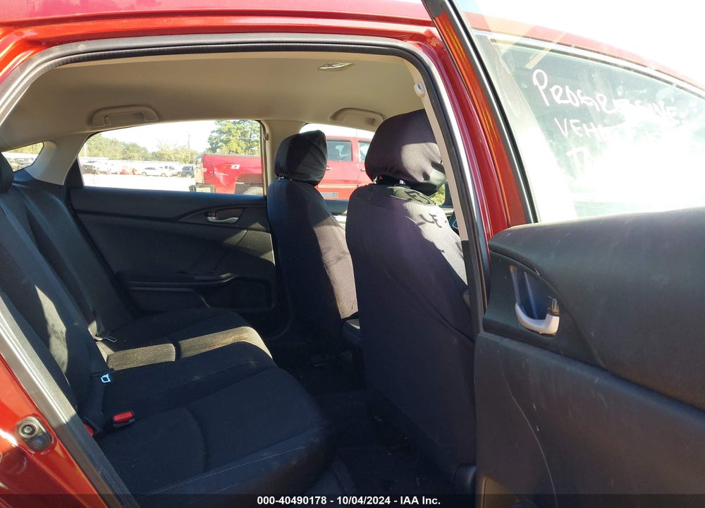 2019 HONDA CIVIC LX VIN: 19XFC2F69KE036692