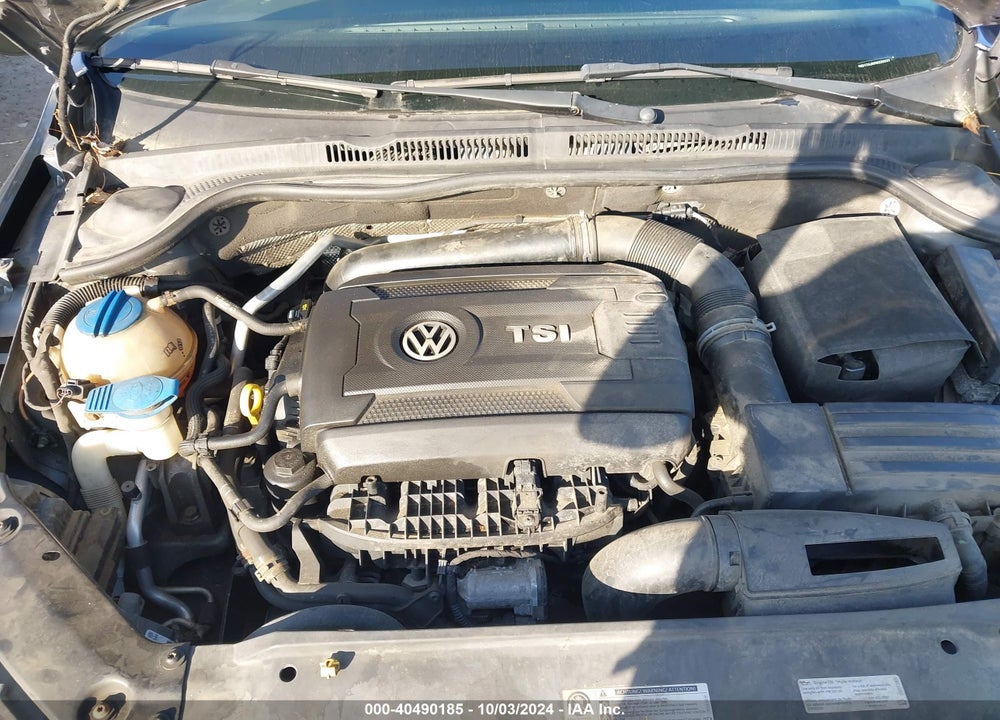 2015 VOLKSWAGEN JETTA 1.8T SE VIN: 3VWD17AJXFM229237