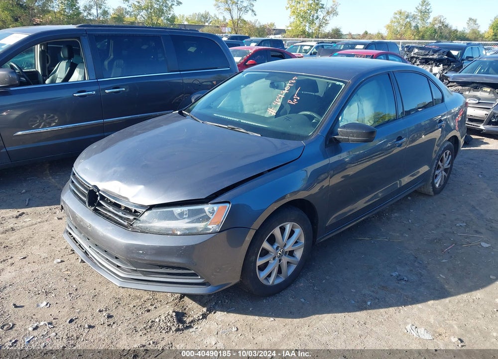 2015 VOLKSWAGEN JETTA 1.8T SE VIN: 3VWD17AJXFM229237