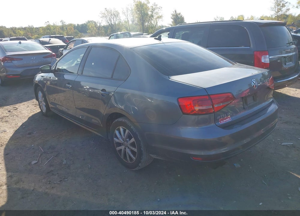 2015 VOLKSWAGEN JETTA 1.8T SE VIN: 3VWD17AJXFM229237