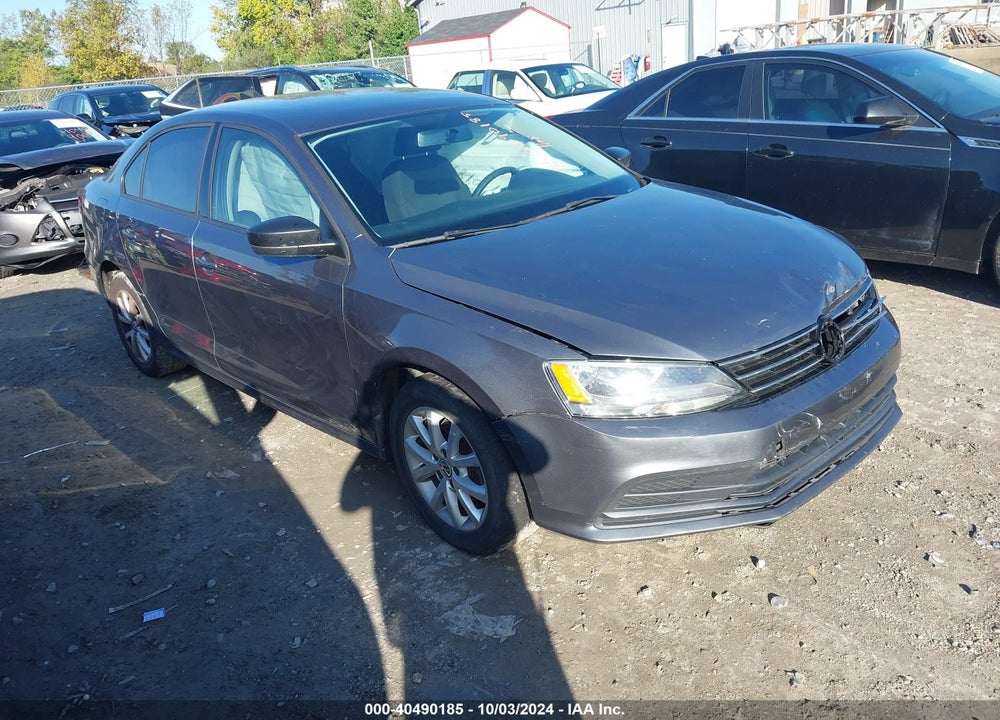 2015 VOLKSWAGEN JETTA 1.8T SE VIN: 3VWD17AJXFM229237