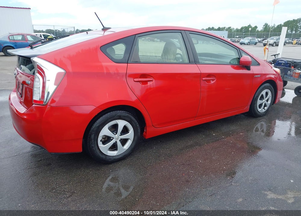 2015 TOYOTA PRIUS FOUR VIN: JTDKN3DU8F1940316
