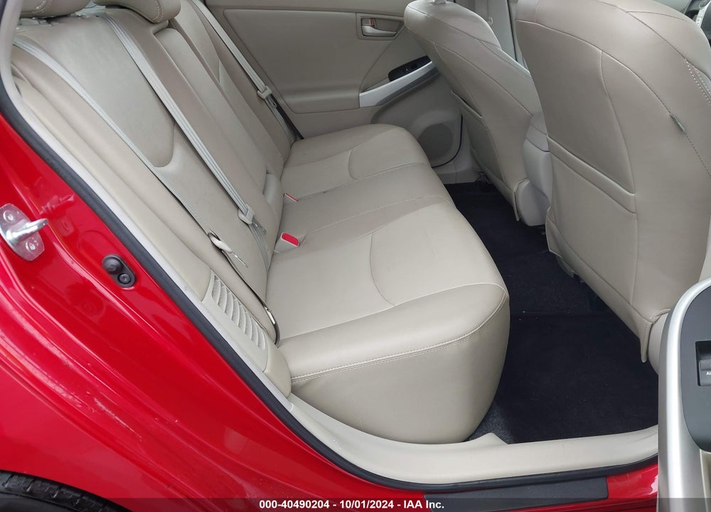 2015 TOYOTA PRIUS FOUR VIN: JTDKN3DU8F1940316