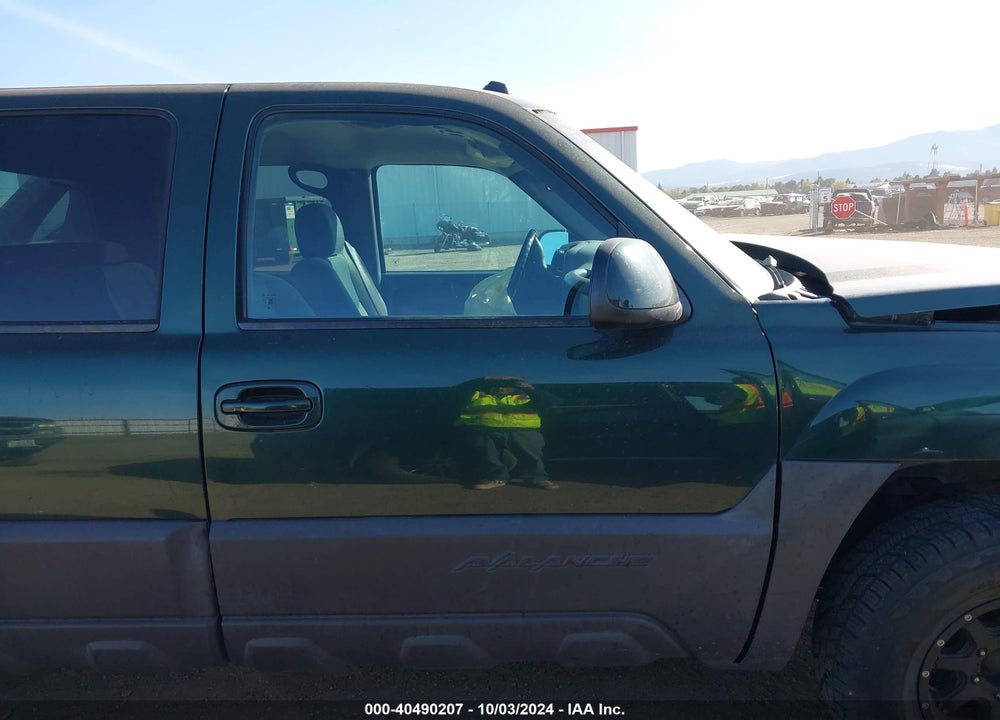 2004 CHEVROLET AVALANCHE 1500 VIN: 3GNEK12TX4G262677