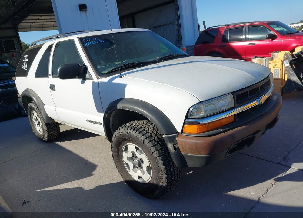 2001 CHEVROLET BLAZER LS VIN: 1GNCT18W61K186434