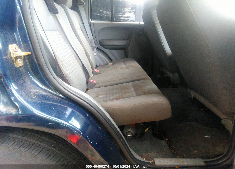 2007 JEEP LIBERTY SPORT VIN: 1J4GL48K57W544529