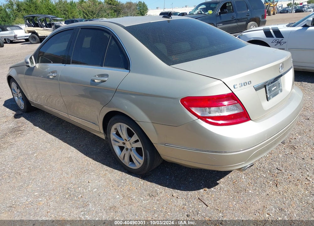 2010 MERCEDES-BENZ C 300 LUXURY 4MATIC/SPORT 4MATIC VIN: WDDGF8BB1AR105840