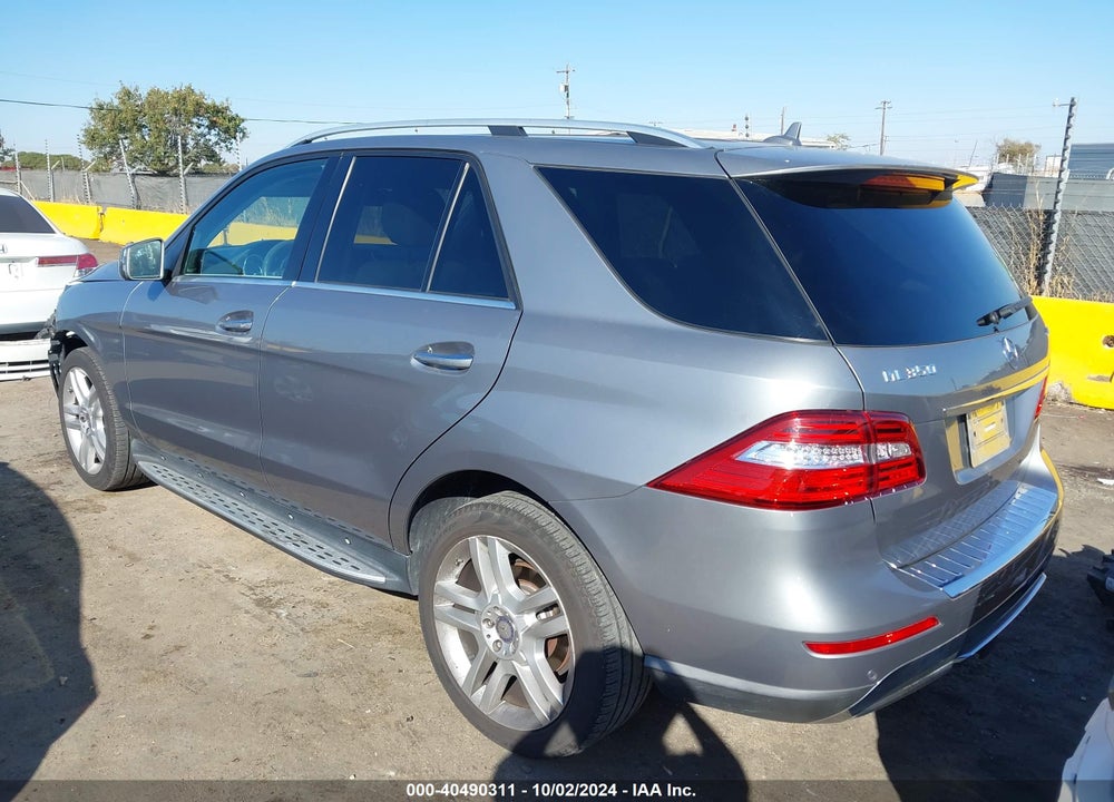 2014 MERCEDES-BENZ ML 350 4MATIC VIN: 4JGDA5HBXEA422985
