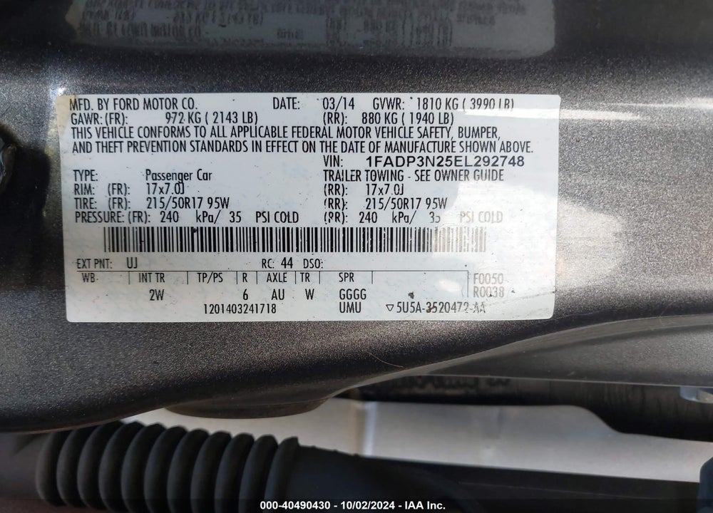 2014 FORD FOCUS TITANIUM VIN: 1FADP3N25EL292748