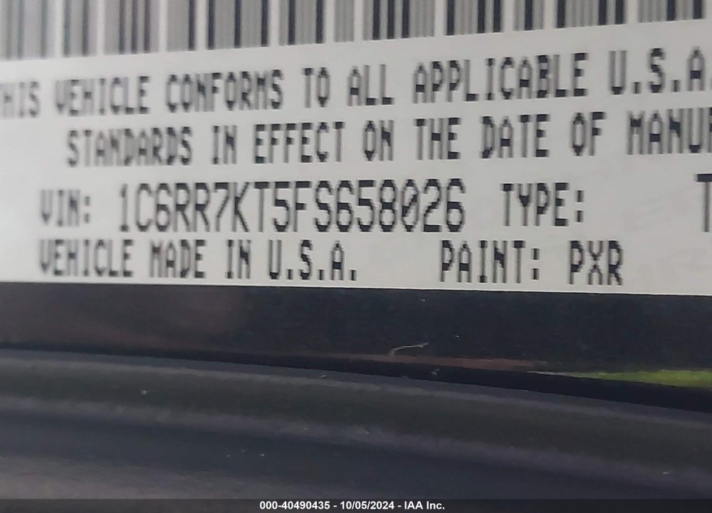2015 RAM 1500 EXPRESS VIN: 1C6RR7KT5FS658026