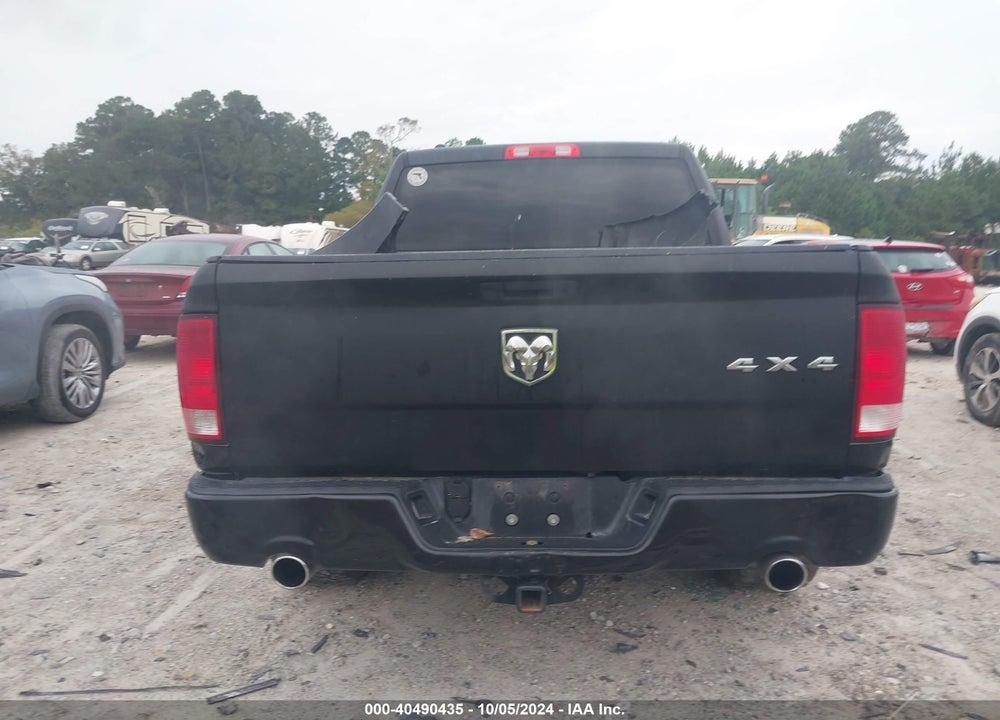 2015 RAM 1500 EXPRESS VIN: 1C6RR7KT5FS658026