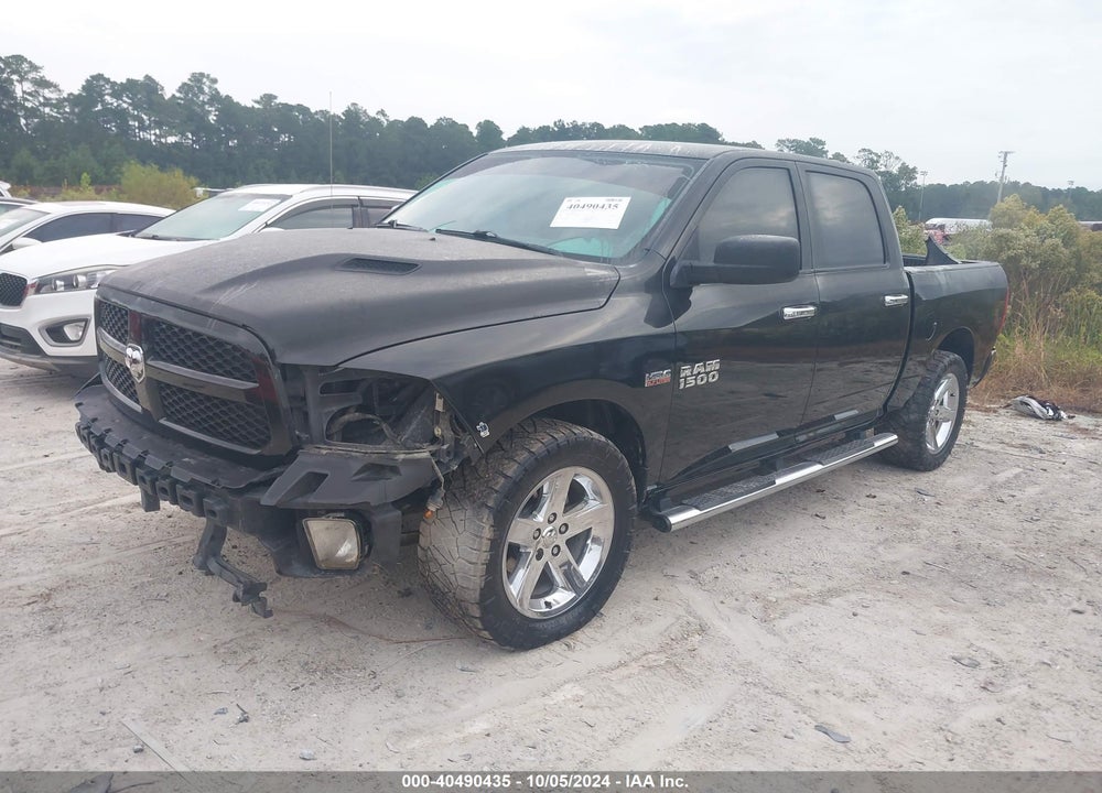 2015 RAM 1500 EXPRESS VIN: 1C6RR7KT5FS658026