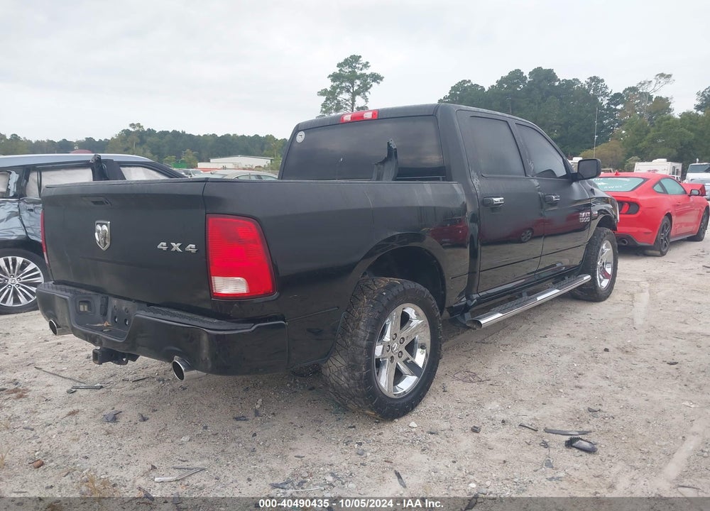 2015 RAM 1500 EXPRESS VIN: 1C6RR7KT5FS658026