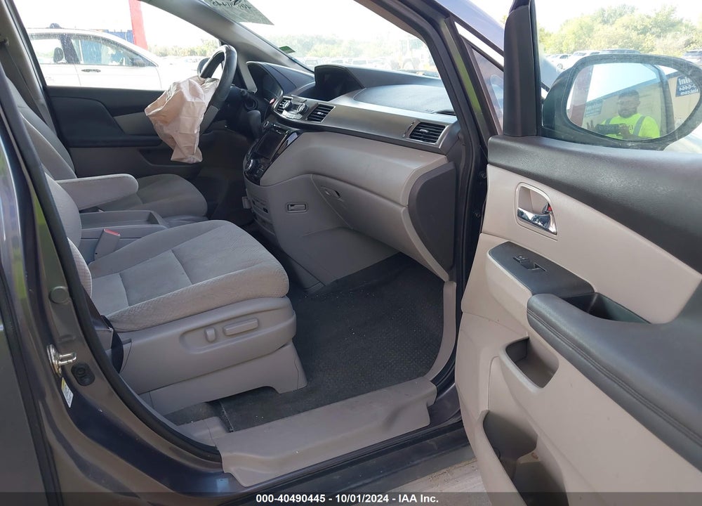2016 HONDA ODYSSEY SE VIN: 5FNRL5H34GB104741