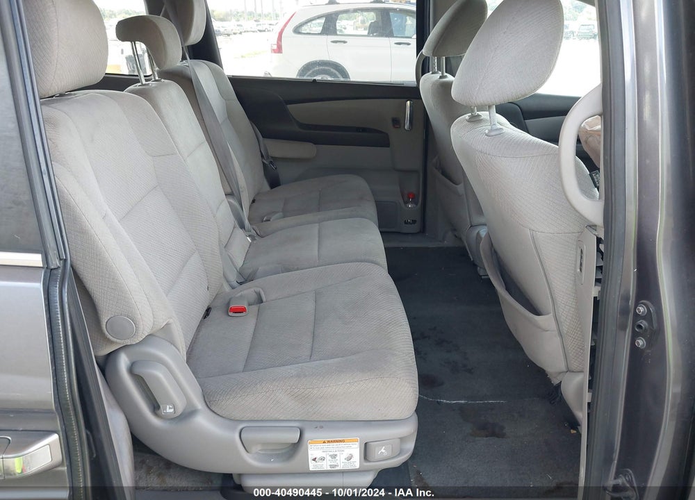 2016 HONDA ODYSSEY SE VIN: 5FNRL5H34GB104741