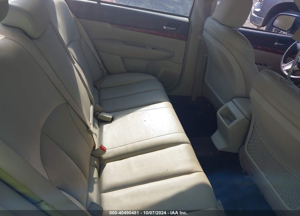 2010 SUBARU LEGACY 2.5I LIMITED VIN: 4S3BMCJ69A3246823