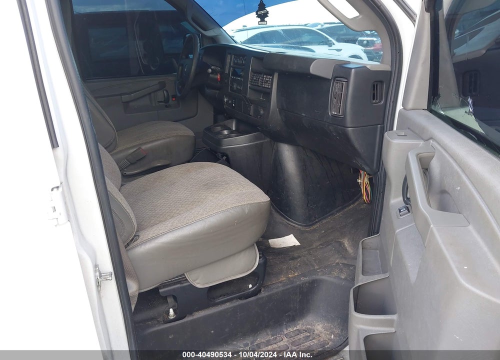 2017 GMC SAVANA 2500 WORK VAN VIN: 1GTW7AFF2H1915378