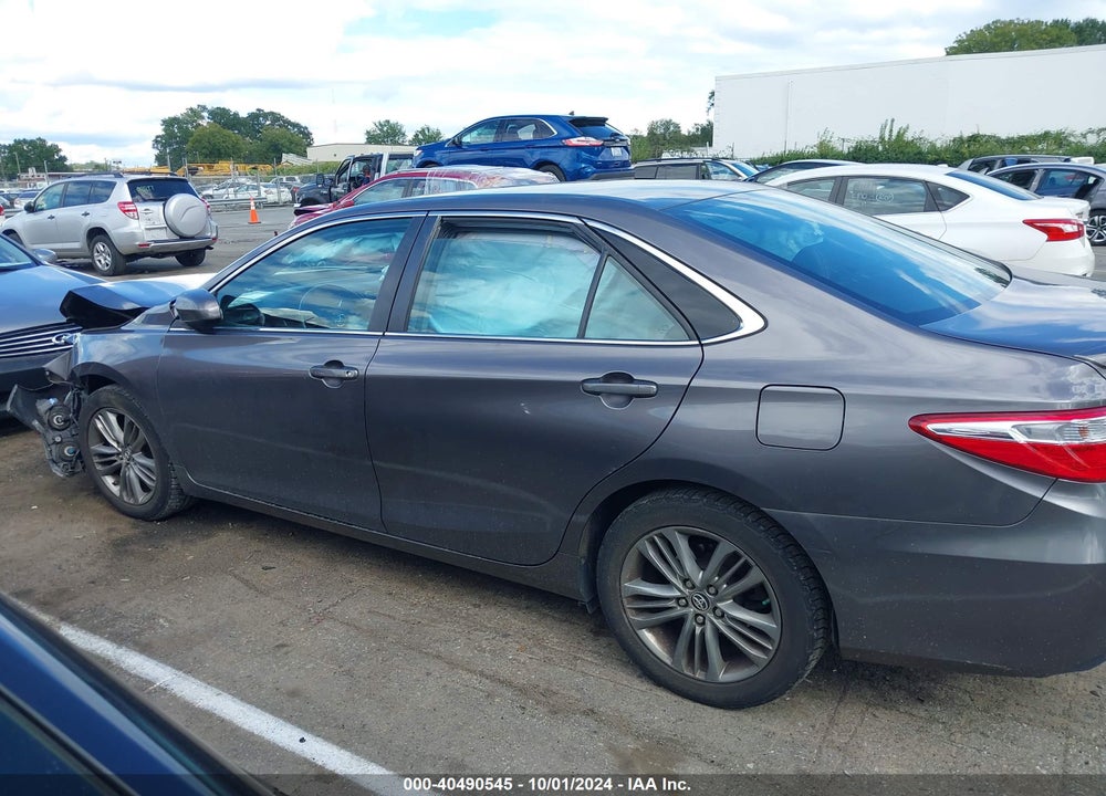 2015 TOYOTA CAMRY SE VIN: 4T1BF1FK5FU031148