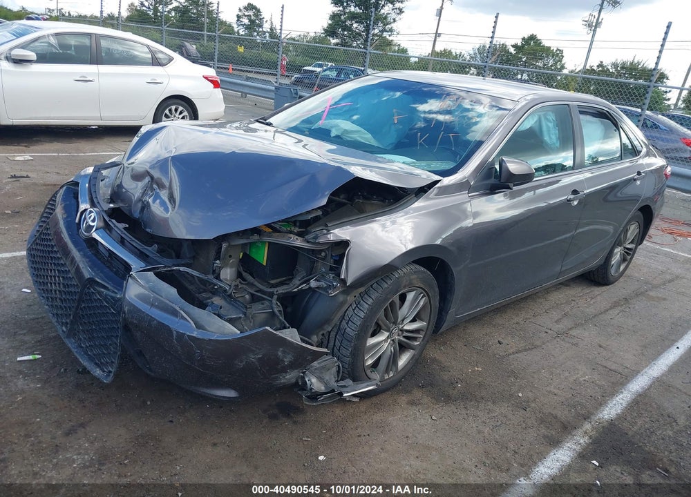 2015 TOYOTA CAMRY SE VIN: 4T1BF1FK5FU031148