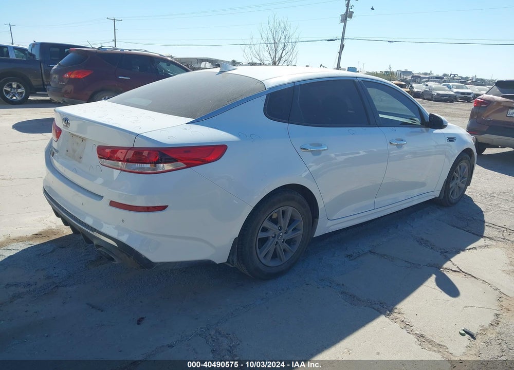 2020 KIA OPTIMA LX VIN: 5XXGT4L30LG450303
