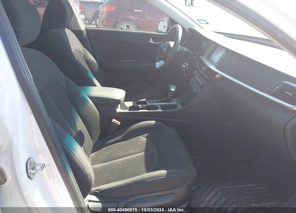 2020 KIA OPTIMA LX VIN: 5XXGT4L30LG450303