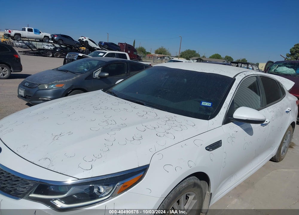 2020 KIA OPTIMA LX VIN: 5XXGT4L30LG450303