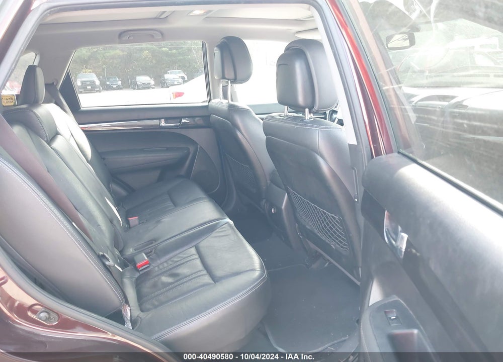 2013 KIA SORENTO EX V6 VIN: 5XYKUDA23DG320045