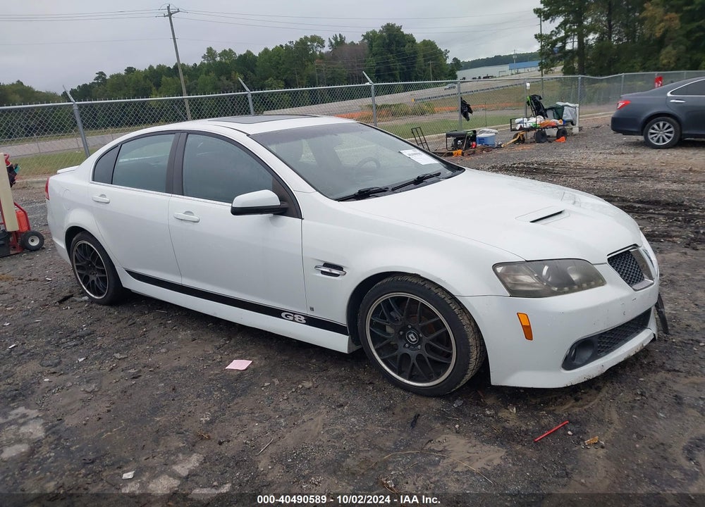 2008 PONTIAC G8 VIN: 6G2ER57778L131083